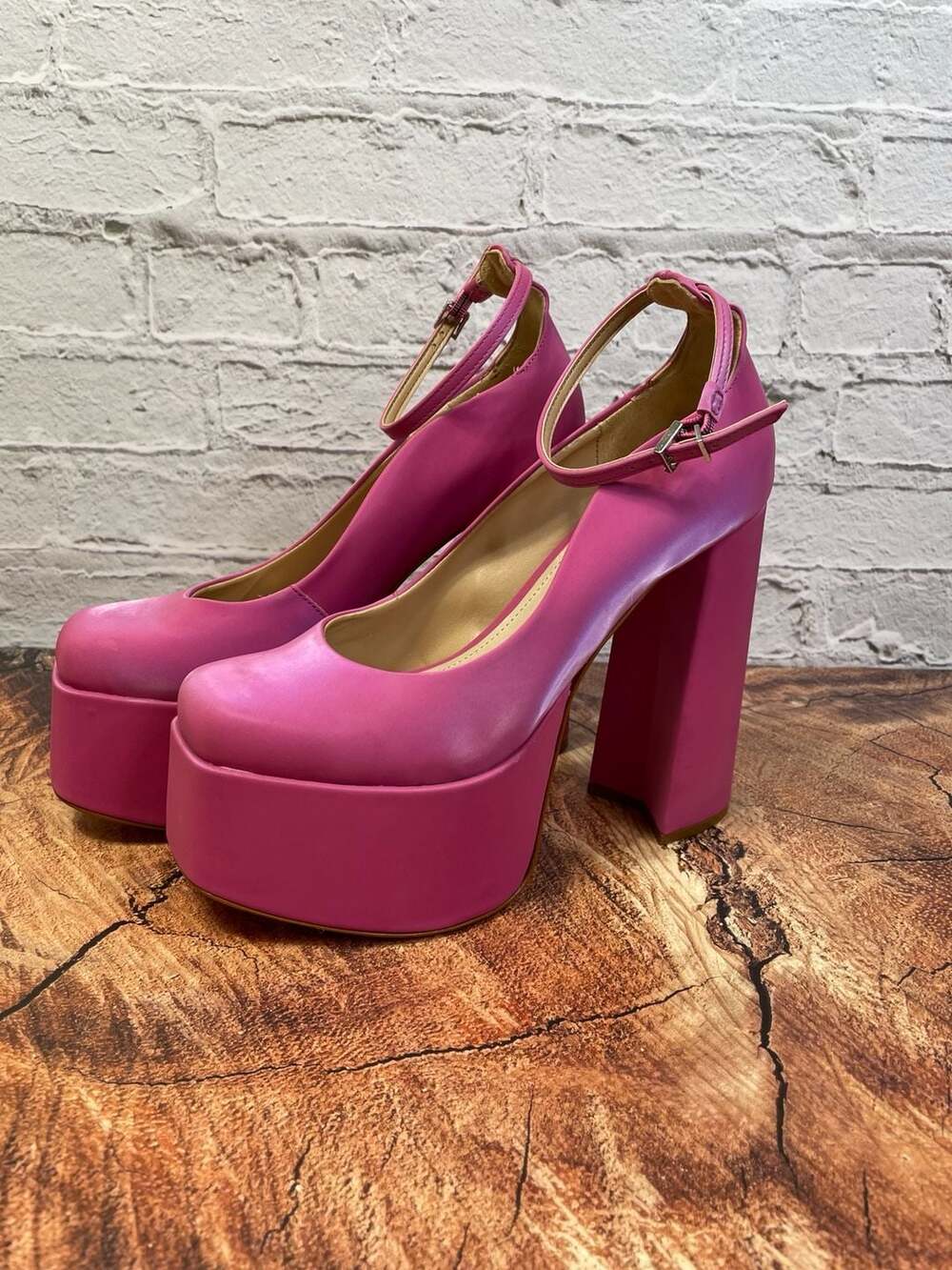 Schutz Darlene Platform Heels Size 7.5B Pink Leather Ankle Strap